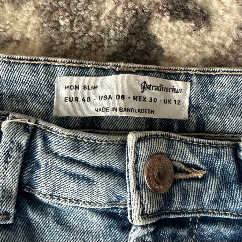 Stradivarius Women Slim Mom Jean Size 8 - Picture 4 of 6